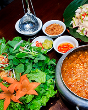 Vườn Cau Quán – Nhà Hàng Sân Vườn Đặc Sản Rừng Và Hải Sản Tươi Sống Tại Long Thành